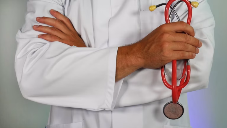 Top Reasons General Practitioners Choose to Work with a Recruitment Agency